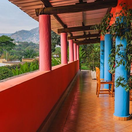 Aparthotel Jardin Tropical Bujumbura Esterno foto
