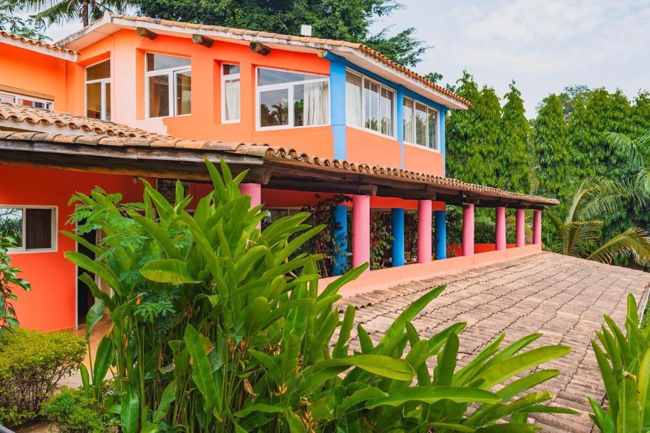 Aparthotel Jardin Tropical Bujumbura Esterno foto