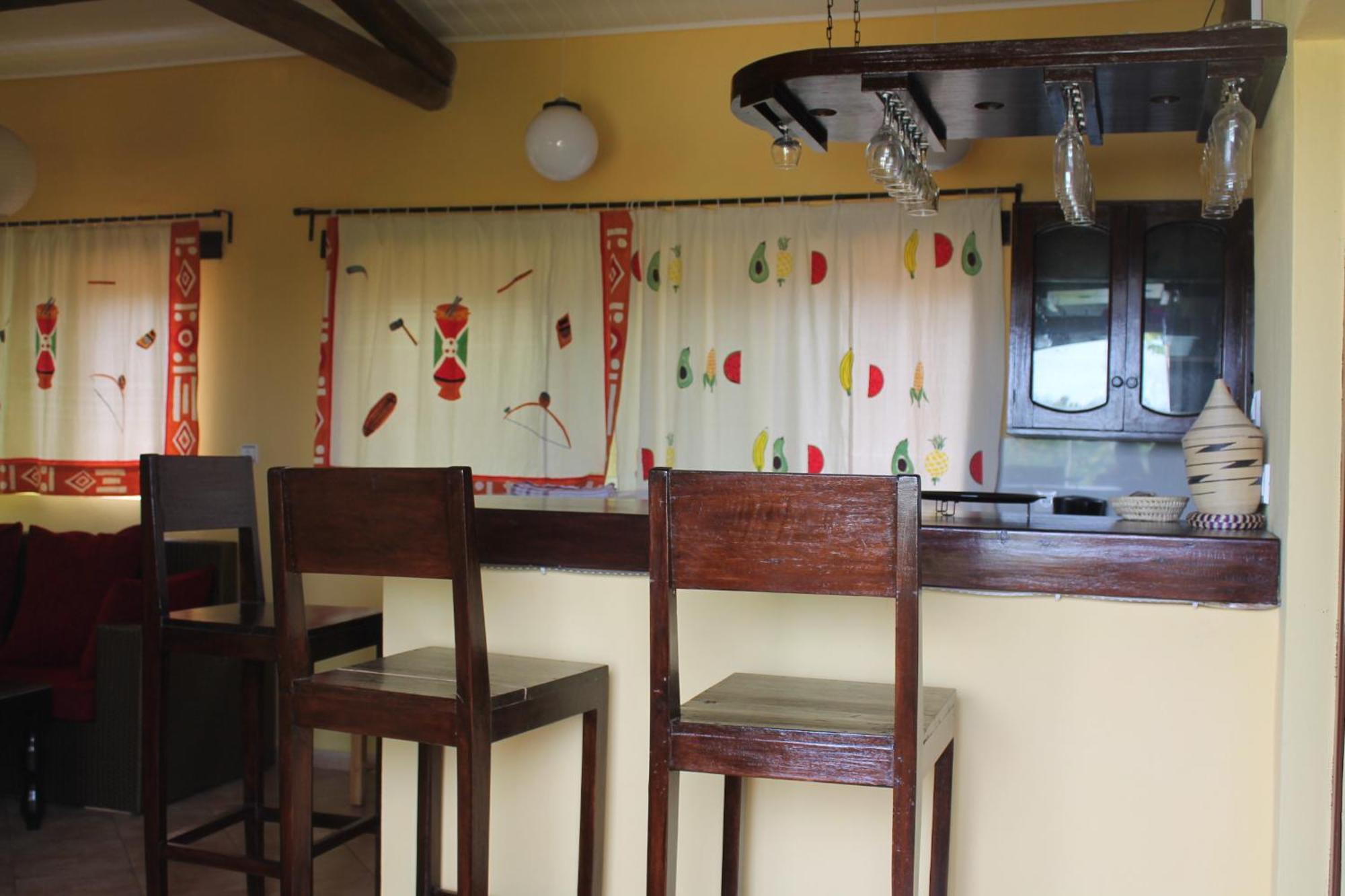 Aparthotel Jardin Tropical Bujumbura Esterno foto