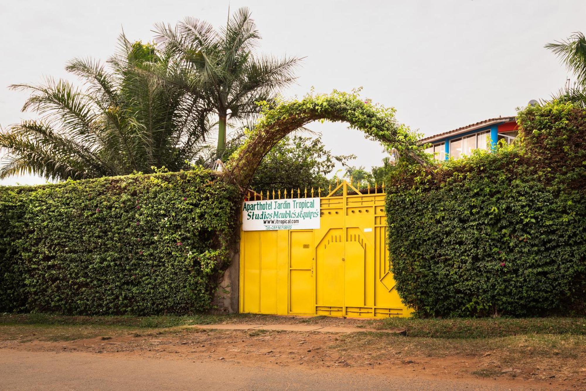 Aparthotel Jardin Tropical Bujumbura Esterno foto